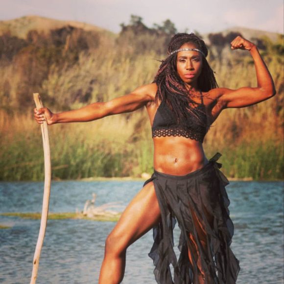 Meet your Posher, Naja - Picture 1 of 1